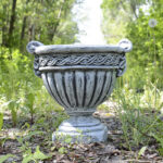 Бетонна вулична Ваза Гречанка