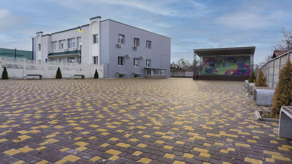 безлюдовка