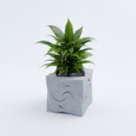 Уличный Бетонный Вазон Мира